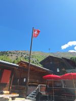 177 Zermatt - Wanderung auf dem Blumenweg Rast in Tufteren