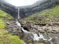 Faröer - Wasserfall Fossa