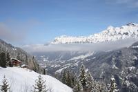 Mürren im Tal liegt Wengen