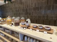Frühstücksbüffet im Hotel Paxton - Müsli und Marmeladen