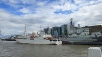 London von der Themse aus erleben- die HMS Belfast mit Besuch