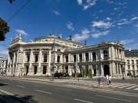 4. Tag – Wien – Spaziergang durch die Altstadt – Burgtheater