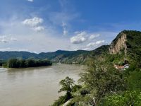5. Tag – Dürnstein an der Donau – Blick über die Donau von der Schlossterrasse