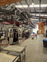 SCO-Dampf-25-0519 Auffahrt zum Cairngorm-mit der einzigen Seilbahn Großbritanniens