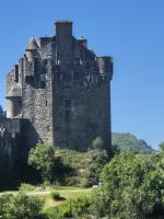 SCO-Dampf-25-0520 Eilean Donan Castle Keep