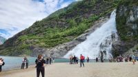 Nugget Falls 