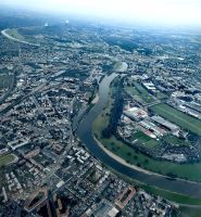 Dresden und die Elbe von oben