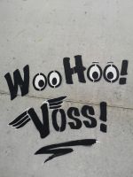 Das heißt so ungefähr wie Willkommen in Voss