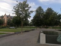 Rathauspark, links Hotel (Umea)