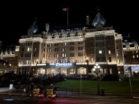 11. Tag – Port Hardy bis Victoria – Empress Hotel bei Nacht