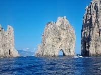 Insel-Rundfahrt Capri (Faraglioni-Felsen bzw. 