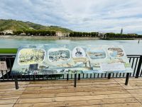 Flusskreuzfahrt auf der Rhone - Tournon-sur-Rhône