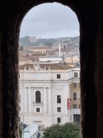 Engelsburg Blick aus den Arkaden auf Rom