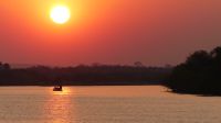 letzter Sonnenuntergang auf dem Zambezi