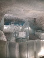 324 Auf dem Kleinen Matterhorn - Im Eispalast