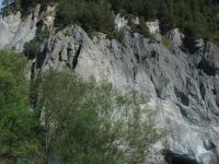 163 Fahrt mit dem Glacier Express - Fahrt durch die Rheinschlucht