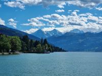 Thunersee (Blick auf Eiger, Mönch und Jungfrau)