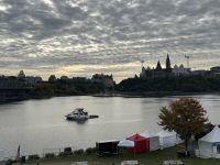 5. Tag – Blick über den Ottawa River zum Parlament