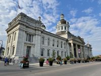 5. Tag – Ottawa bis Toronto – Zwischenstopp in Kingston – Rathaus