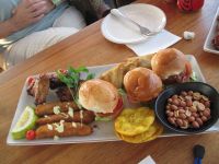 Imbiss während der Sambesi Bootsfahrt