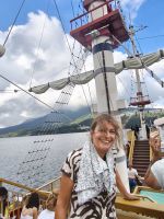 Bootsfahrt auf dem Ashi See