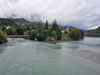 Fahrt mit dem Glacier-Express... (Vereinigung von Vorder- und Hinterrhein bei Reichenau)