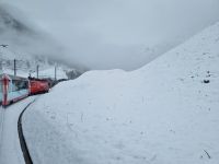 Fahrt mit dem Glacier-Express... (vom Oberalppass nach Andermatt)