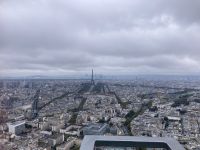 ...hoch über Paris.