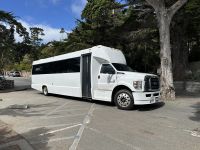 Bus am Pebble Beach