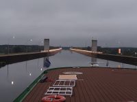 2025_Schiff_MS-P_Trogbrücke über Elbe