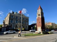 3. Tag – Niagara Falls bis Huntsville – Aufenthalt in Niagara-on-the-Lake – Rathaus und Cenotaph