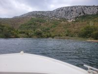 Bootsfahrt auf dem Cetina-Fluss/Kroatien