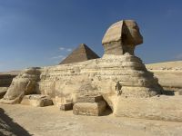 Sphinx mit 73 m Länge 