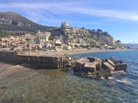 Der Strand von Vietri sul Mare Amalfiküste
