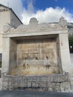 Venezianischer Brunnen in Makarska