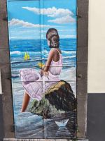 Tag 6 Blick auf Türenmalerei in der Rue da Maria Funchal 