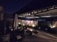 Rooftop Bar im Hotel Dellarosa in Marrakesch