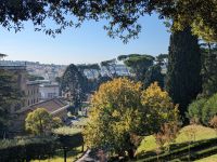 Blick auf den päpstl. Bahnhof