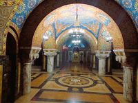 Krypta mit den Königsgräbern