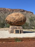 Alice Springs: Grab von John Flynn