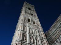 Florenz, der Campanile vor dem Abendhimmel. 