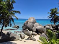 Küstenfahrt an der Nordspitze von Mahe
