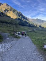 kühl im Schatten 15:00 Uhr zurück über Schönesboden Alp