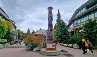Welcome Denkmal in Whistler