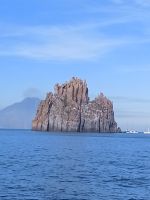 Die Felsenformationen um Meer - Liparische Inseln - Sizilien 