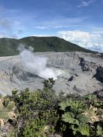 Blick in den Vulkankrater vom Poás