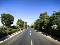 In Luxor ist es viel grüner als in Kairo