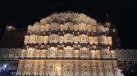 Jaipur bei Nacht: Palast der Winde