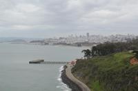 zu Fuss ueber die Golden Gate Bruecke