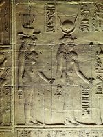Darstellung ägyptischer Gottheiten aus der griechisch-römischen Zeit im Philae Tempel